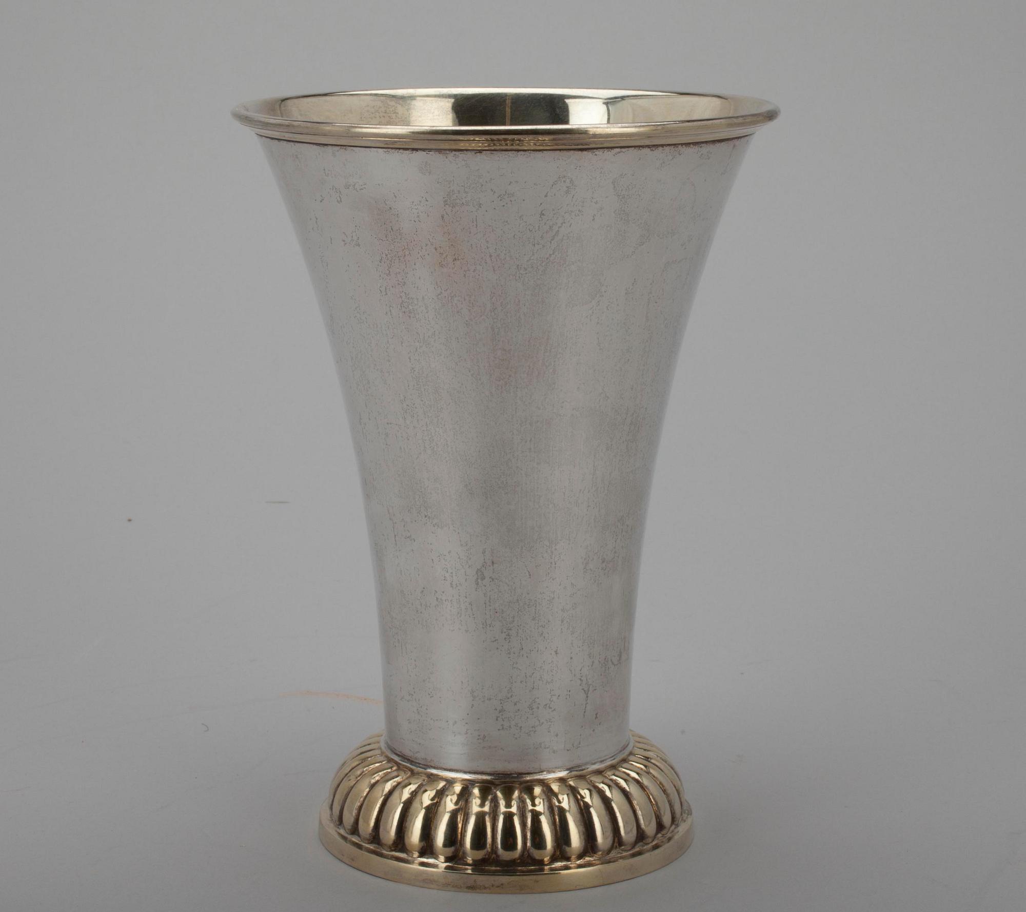 POKAL, silver, Auran Kultaseppä, Åbo 1931. Vikt 346 g.