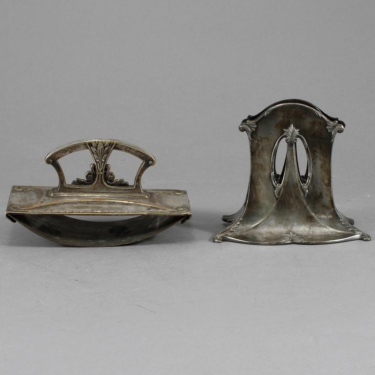 SKRIVBORDSUPPSATS, 3 delar, vitmetall, WMF, jugend, tidigt 1900-tal.