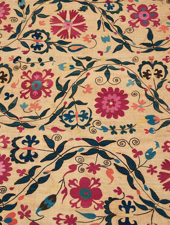 An embroidery, an antique suzani, Ura Tube or the Ferghana valley, ca 250,5-253,5 x 185,5-191,5 cm.
