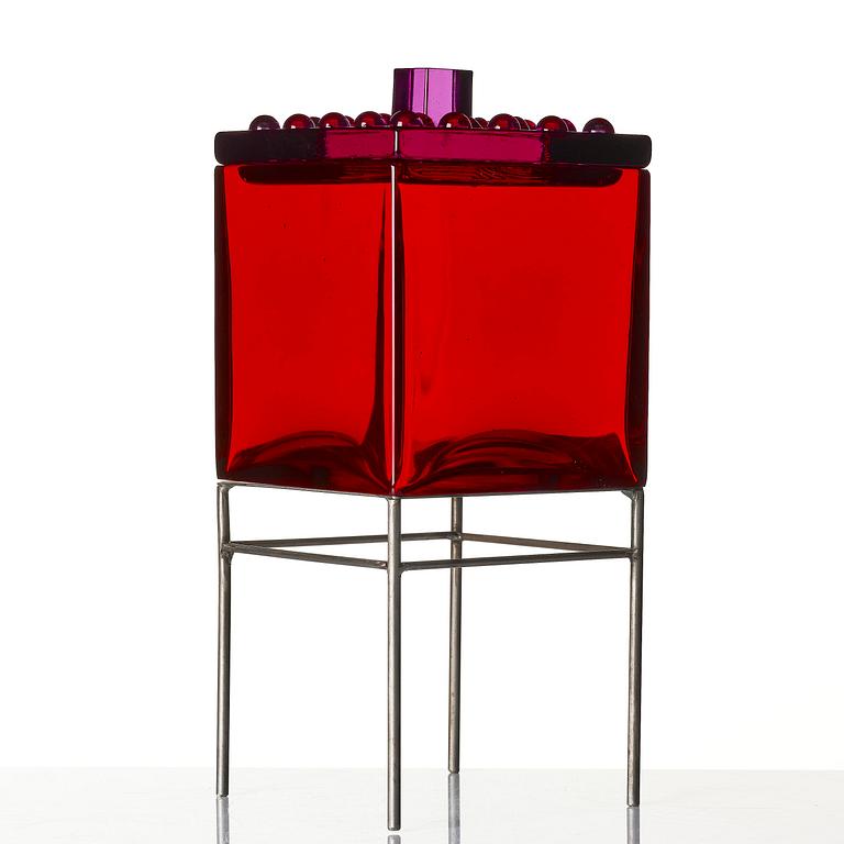 Markku Salo, skulptur, formpressat glas, Nuutajärvi Notsjö, Finland, 1996.
