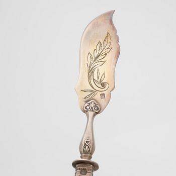 Serveringsbestick, 4 st, silver, Frankrike, omkring 1900.