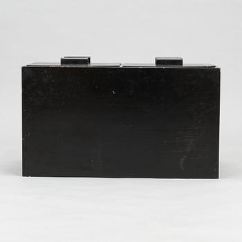Alvar Aalto, A mid-20th century chest of drawers for O.Y. Huonekalu- ja Rakennustyötehdas AB.