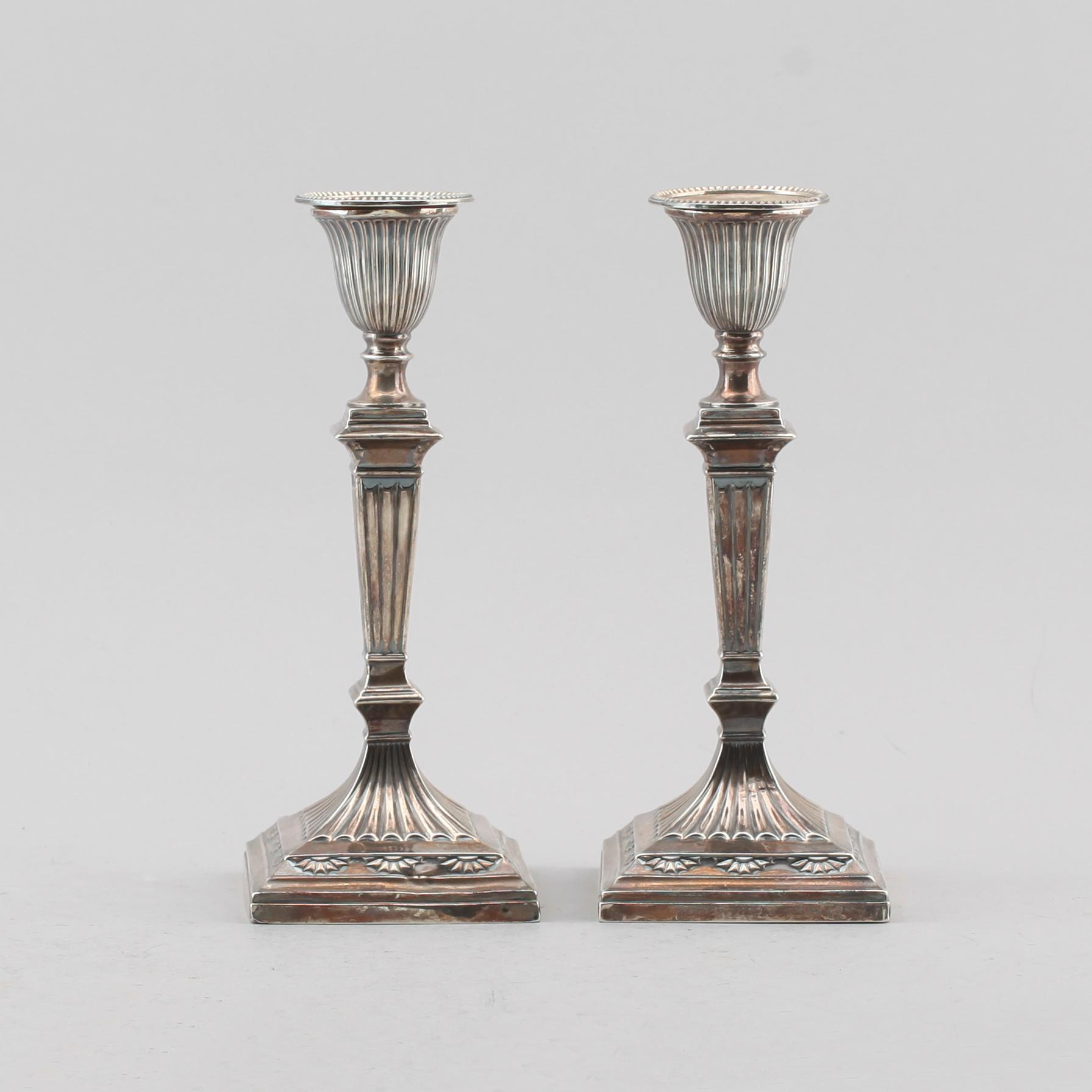 LJUSSTAKAR, 1 par, silver, Sheffield 1884.