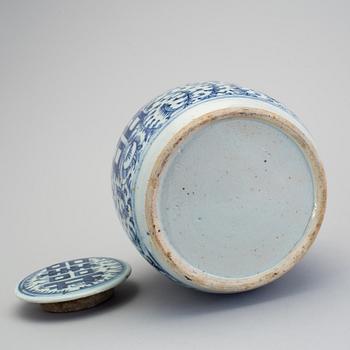 KRUS, porslin, Kina 1800-tal.