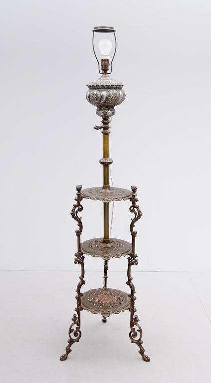 GOLVFOTOGENLAMPA, vitmetall, 1800-talets slut.