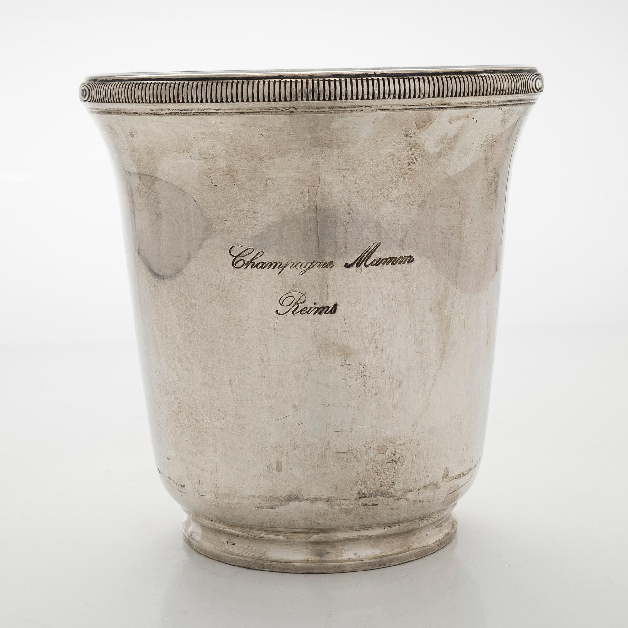 Champagnekylare, Mumm, Reims, Frankrike.