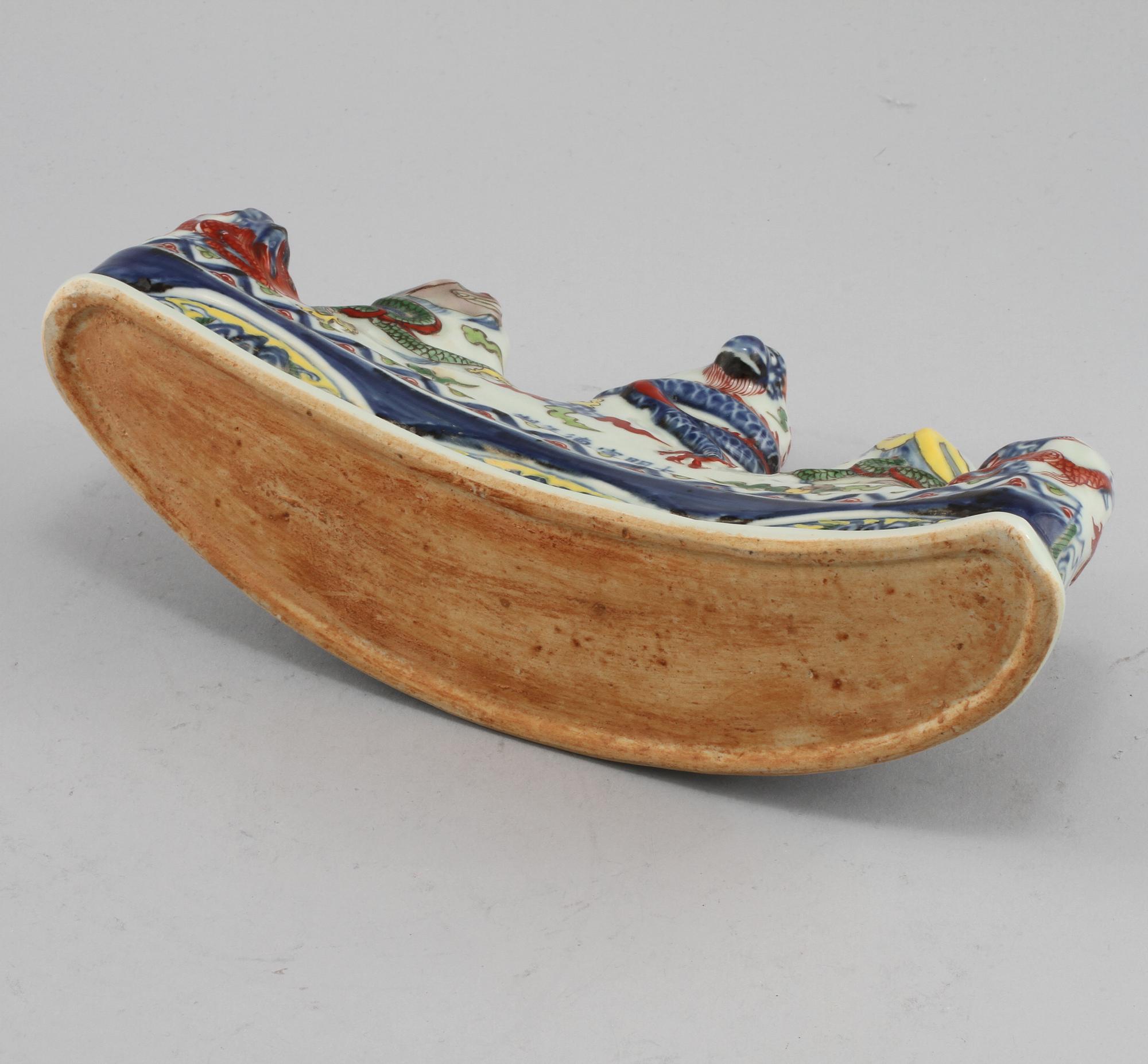PENSELSTÄLL, porslin, Kina, modern tillverkning.