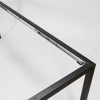 Matbord samt stolar, 10 st, "Menton" för BoConcept 2010-tal.