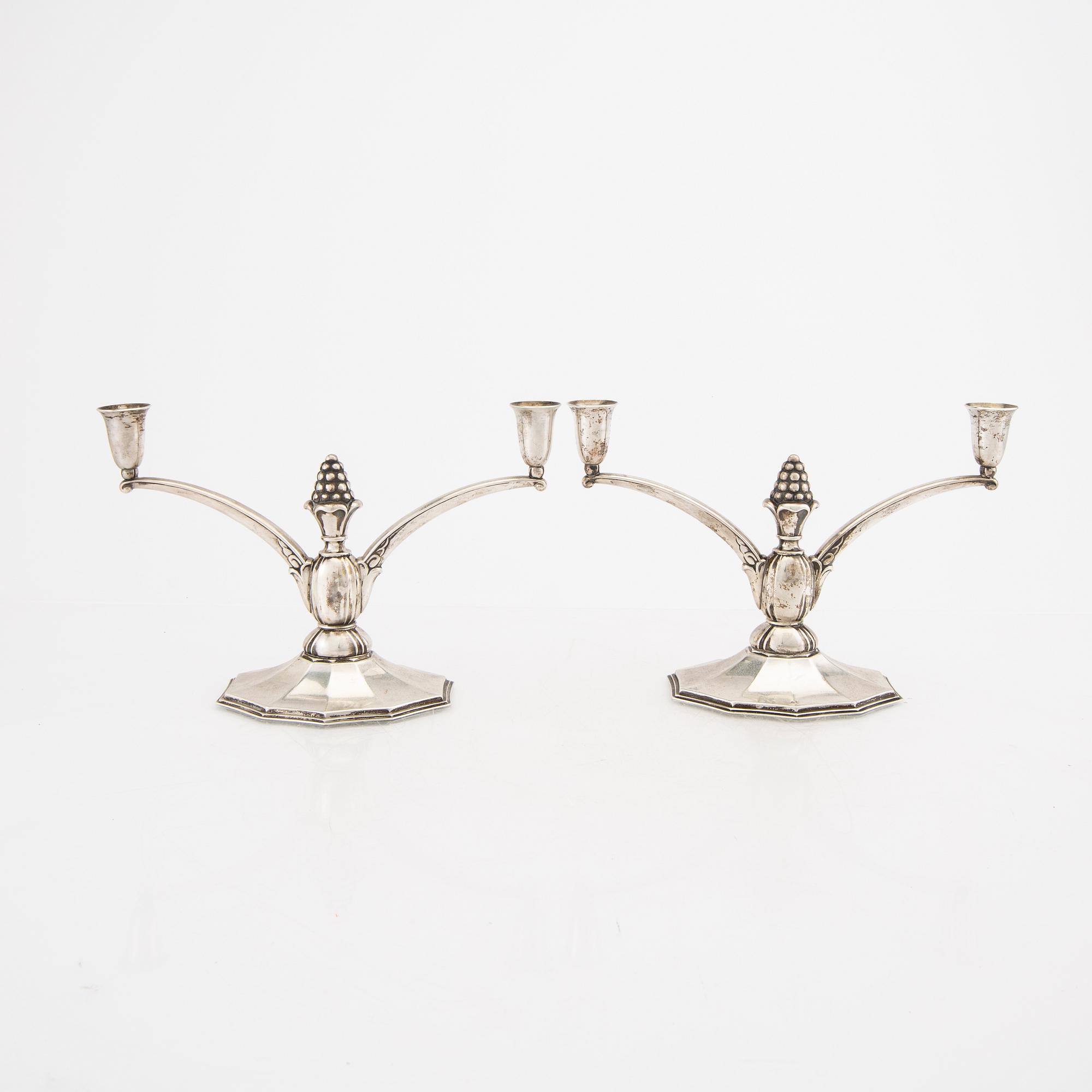 Kandelabrar ett par Jugend silver svenska importstämplar.