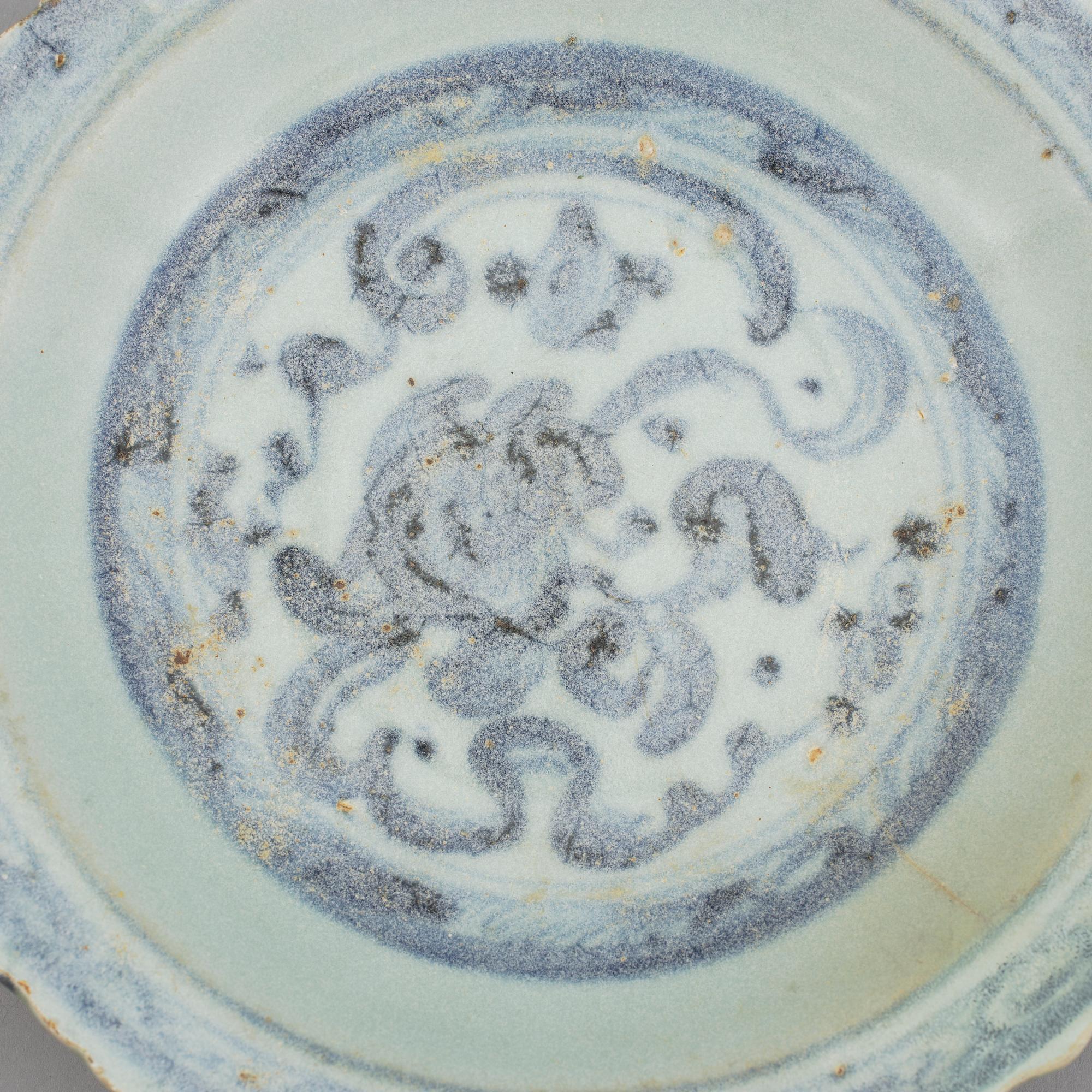 SKÅLFAT, porslin, Kina, Mingdynastin, Wanli (1573-1620).