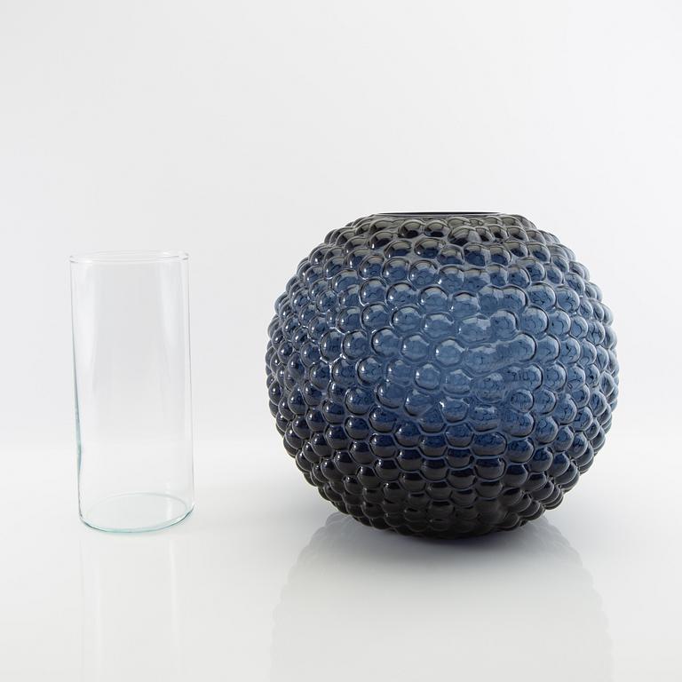 Carina Seth Andersson, Vase "Dew", Svenskt Tenn Company.