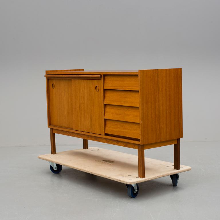 SIDEBOARD, teak, 1960-tal.