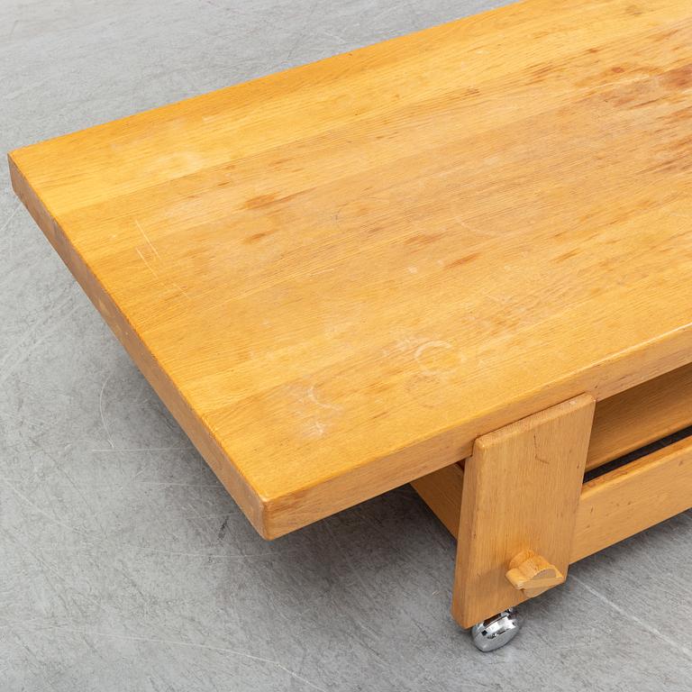 YNGVE EKSTRÖM, soffbord, ur serien "Kontrapunkt", Swedese Möbler AB, modellen lanserad 1968.