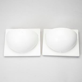 Alfred Homann, a pair of wall lamps "M2" for Louis Poulsen Denmark, late 20th/early 21st century.