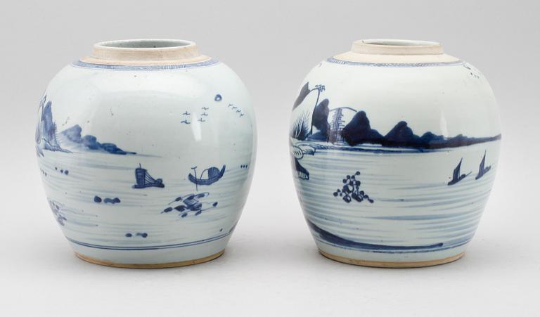 BOJANER, 2 st, porslin, Kina, 1800-tal.