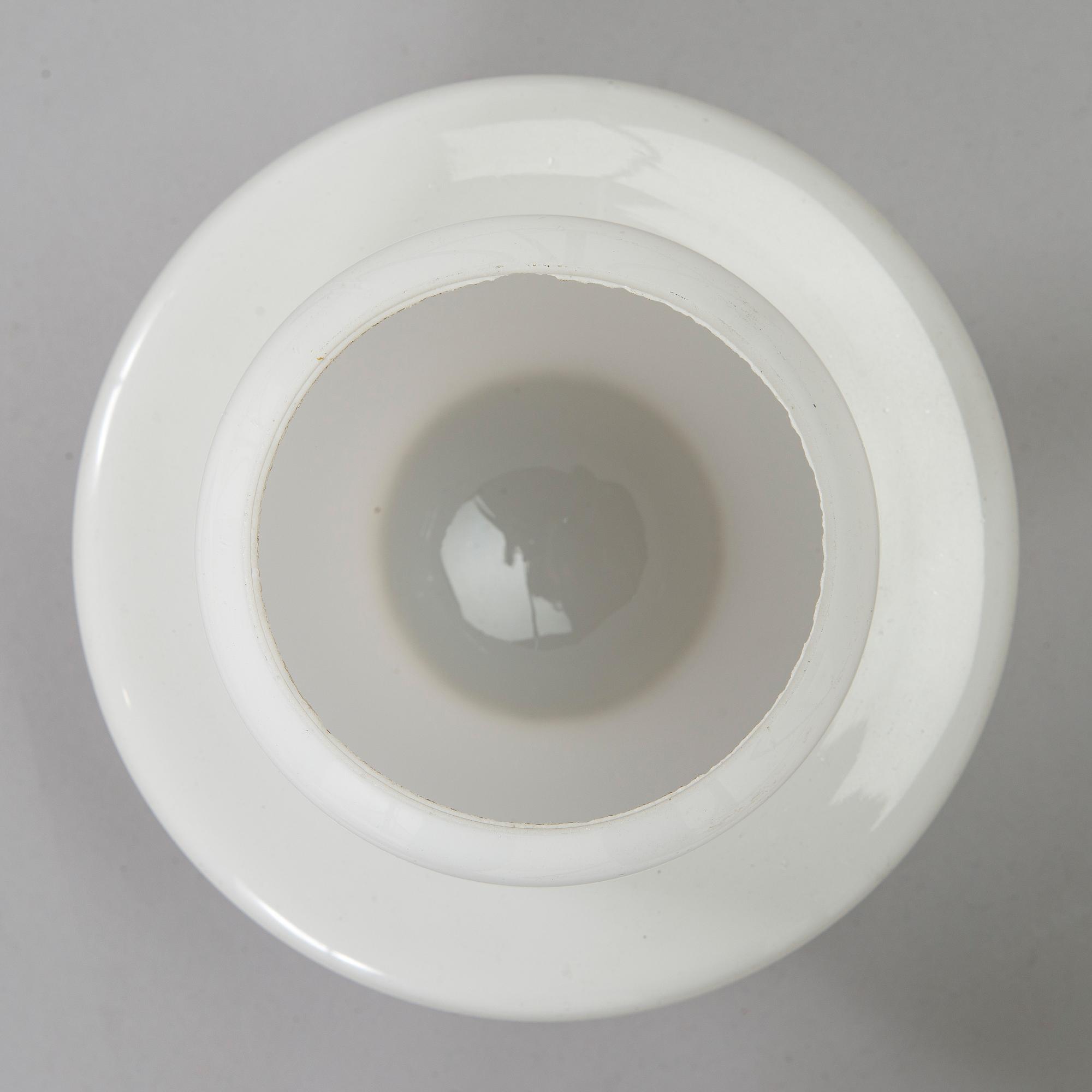 Paavo Tynell, taklampa modell 1602, Idman 1900-talets mitt.