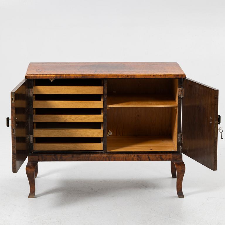 Byrå, art deco, 1920/30-tal.
