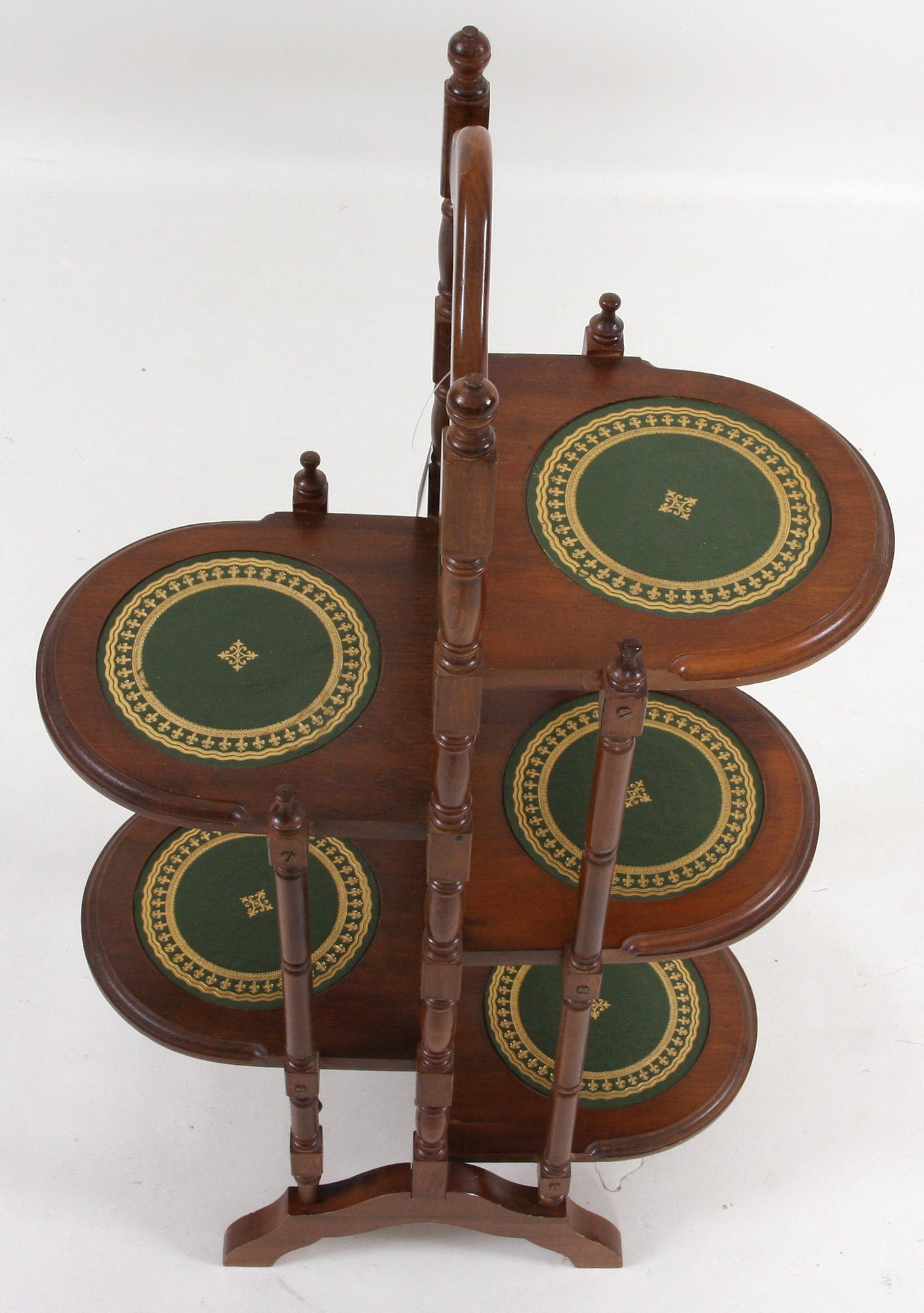 CAKESTAND, 1900-tal.