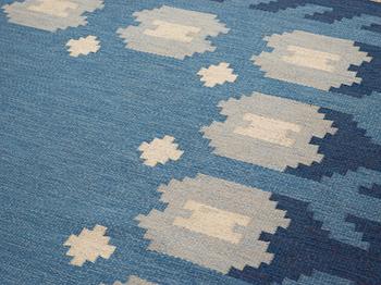 CARPET. Flatweave. 499,5 x 293 cm. Sweden second half of the 20th century.