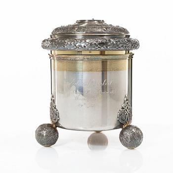 K Anderson, dryckeskanna, silver, barockstil, Stockholm 1931.