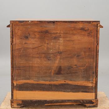 BYRÅ, senempire. 1800-talets mitt.
