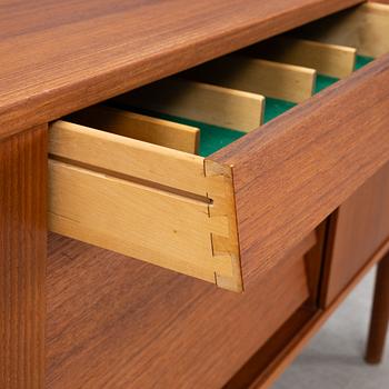 Nils Jonsson, sideboard, "Trio", Hugo Troeds Bjärnum, 1960-tal.