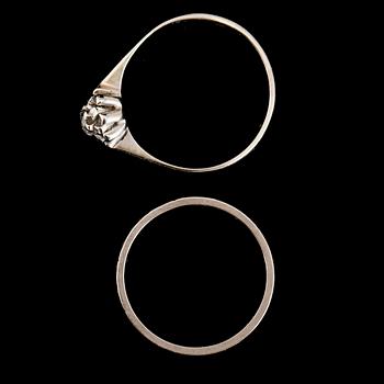 RINGAR, 2 st, 18K vitguld, diamanter.