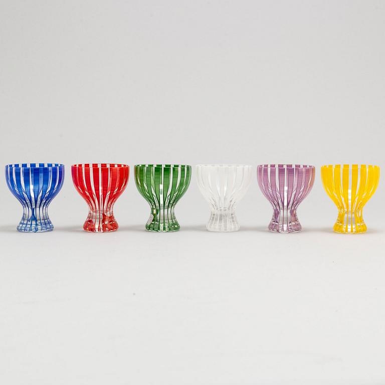 a set of 6 'Strikt' glasses by Bengt Orup for Johansfors, 1950's.