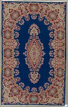 MATTA, Kirman, old/semiantik. Ca 213x132 cm.