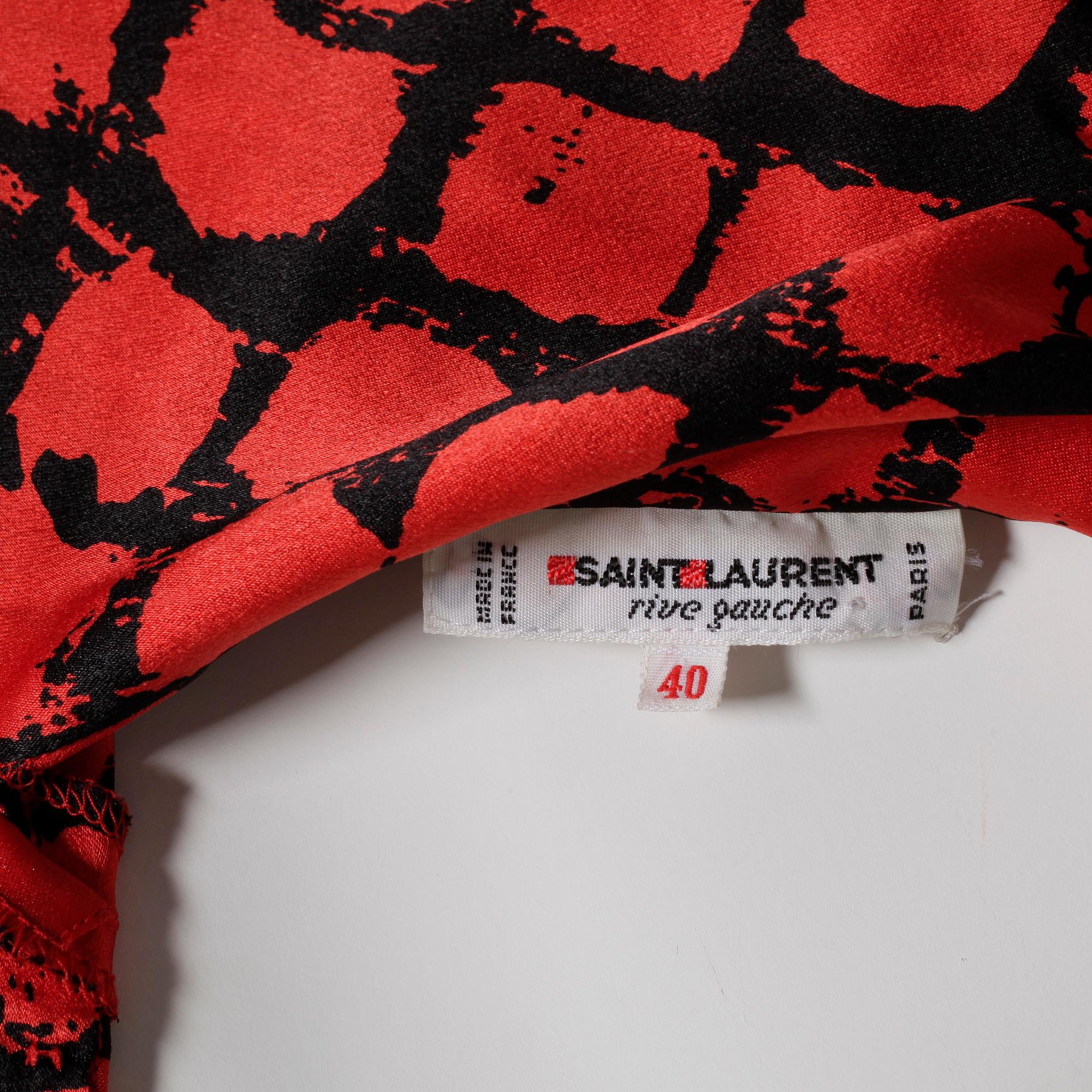 KNYTBLUS, Yves Saint Laurent.