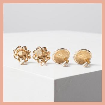 EARCLIPS, 2 pair, Christian Dior.