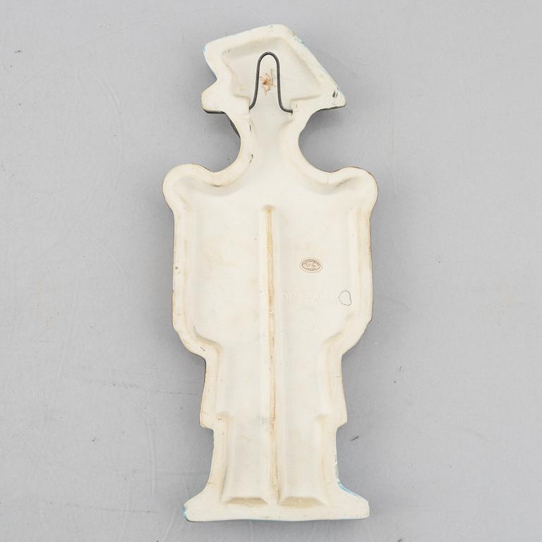 Lisa Larson, väggreliefer, 4 st, stengods, ur serien "Drabant", Gustavsberg.