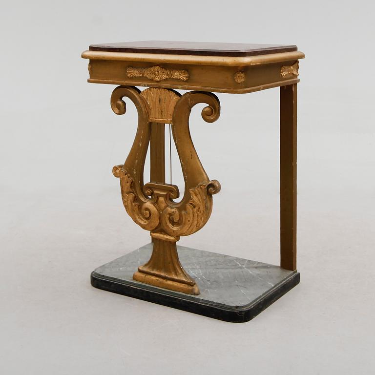 KONSOLBORD, empire, 1800-talets första hälft.