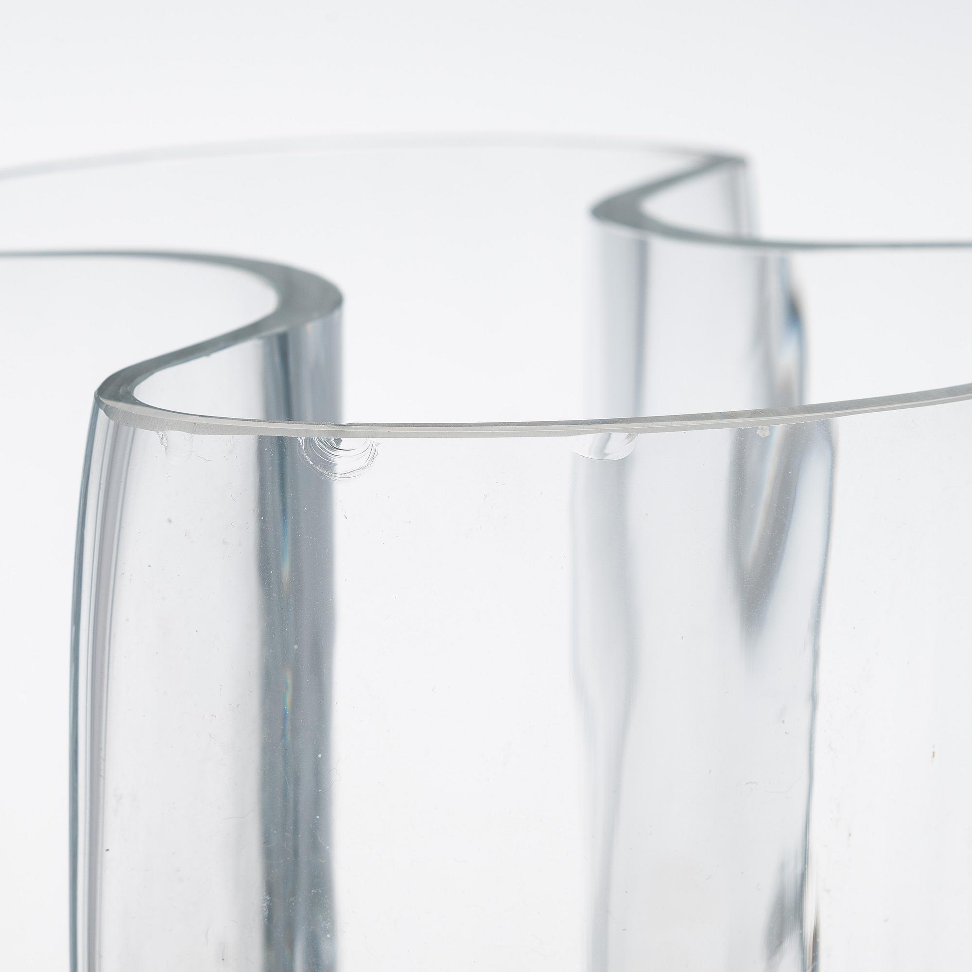 Nanny Still, vaser, 2 st, Riihimäen Lasitehdas Oy.