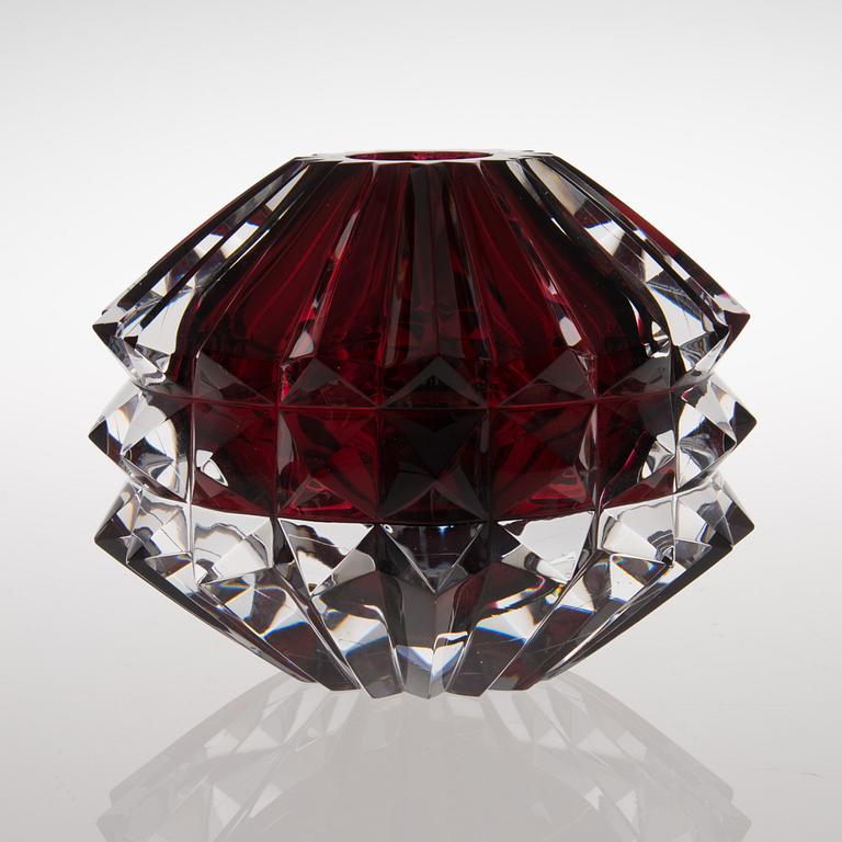 NANNY STILL, GLASSKULPTUR.  Rubin (Diamant). Sign. Nanny Still, Riihimäen Lasi Oy.