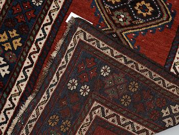 MATTA, semiantik, nordpersisk. Ca 105 x 195.