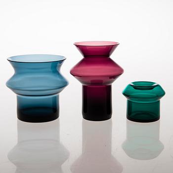 HELENA TYNELL, Three 'Hyrrä' vases Riihimäen Lasi Oy. In production 1959-1968.