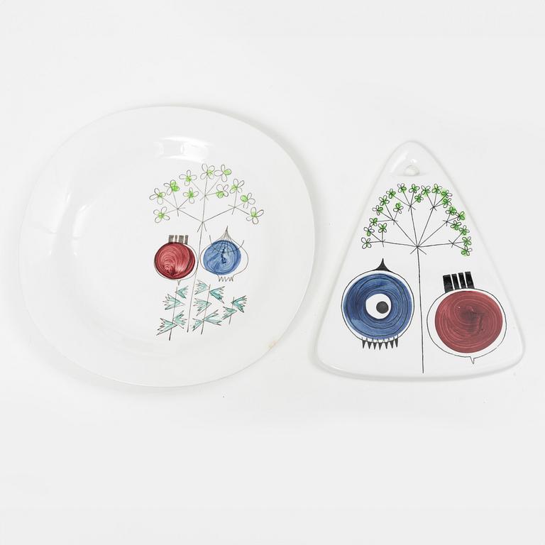 Marianne Westman, Dinner service, 73 pieces, flintware, “Picknick” and “Pomona”, Rörstrand, 1950s–60s.
