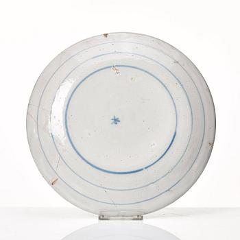 Fat, fajans. Holland, Delft, 1600-talets slut/omkring 1700.