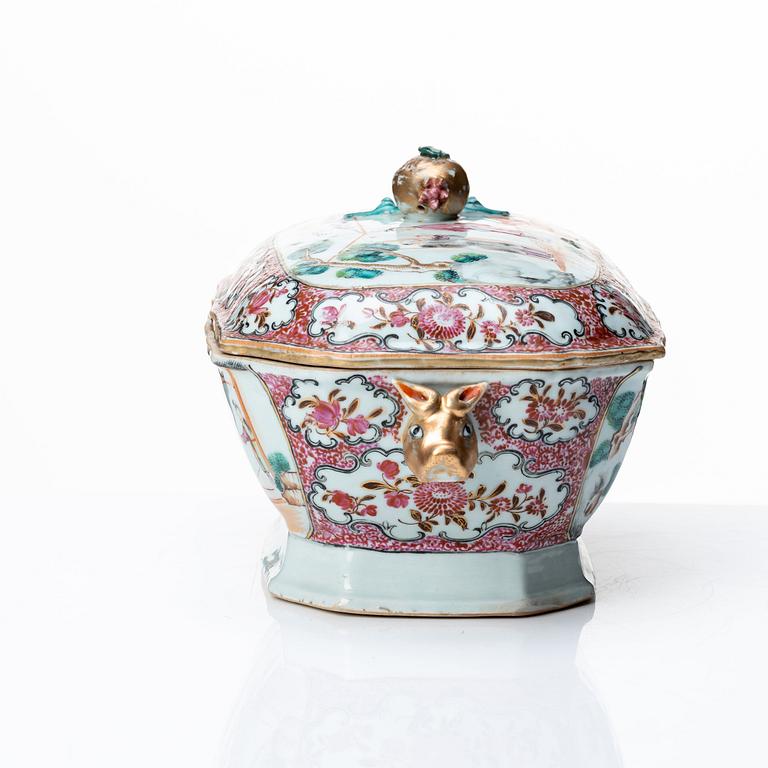 A famille rose tureen with cover, Qing dynasty, Qianlong (1736-95).