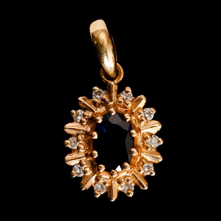 GARNITYR, 4 delar, 18 k guld, safirer samt diamanter.