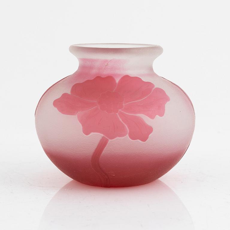 Karl Lindeberg, vase, cased glass, Kosta, Art Nouveau, early 20th century.