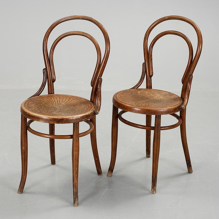 KARMSTOLAR, ett par, Thonet. 1900-talets första hälft.