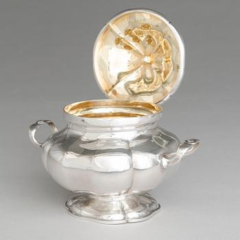 CARL SIEWERS, sockerskål, silver, S:t Petersburg 1859.