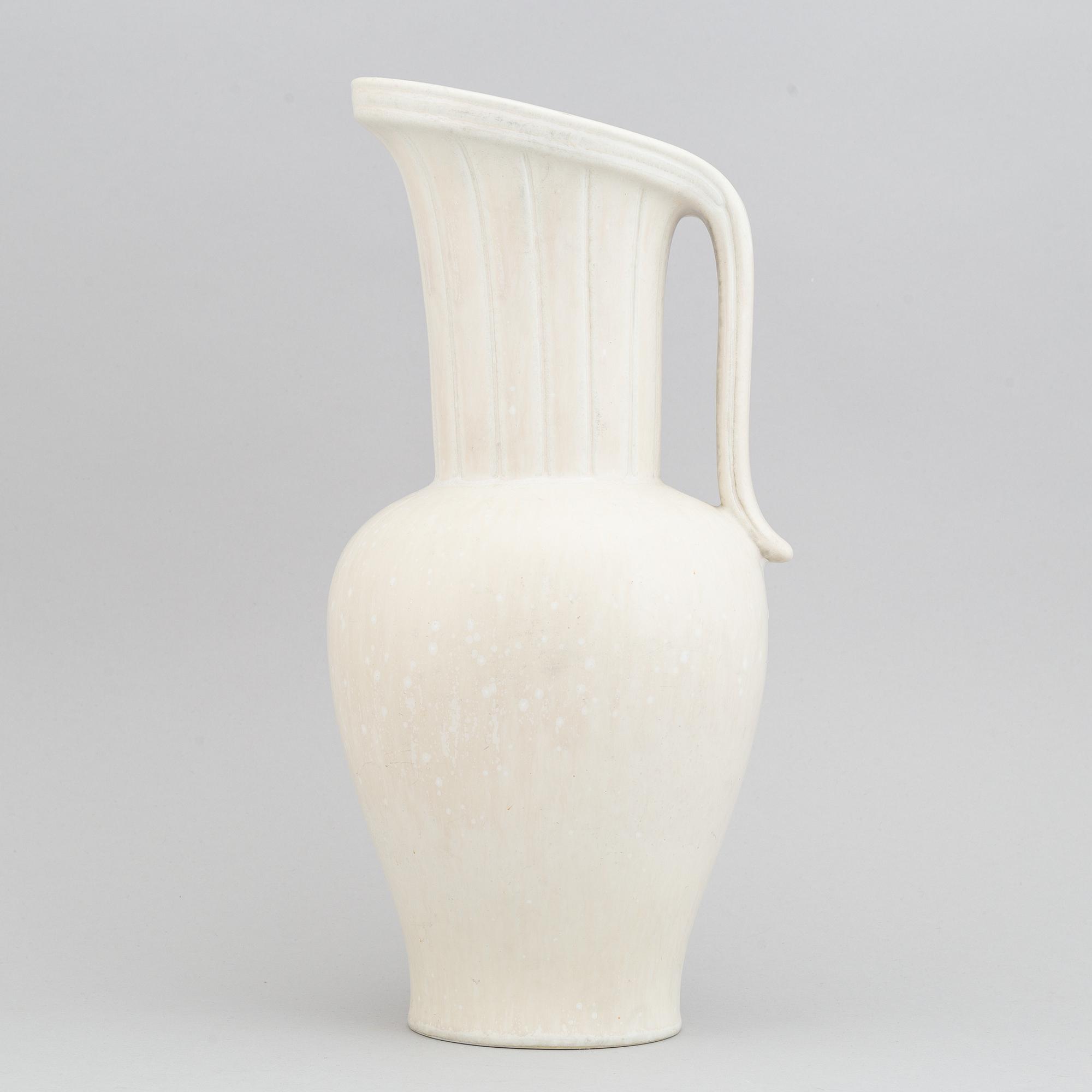 Gunnar Nylund, a stoneware ewer, Rörstrand, model "XP", Sweden ca 1948.