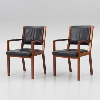 A pair of chairs, second half of the 20th Century.