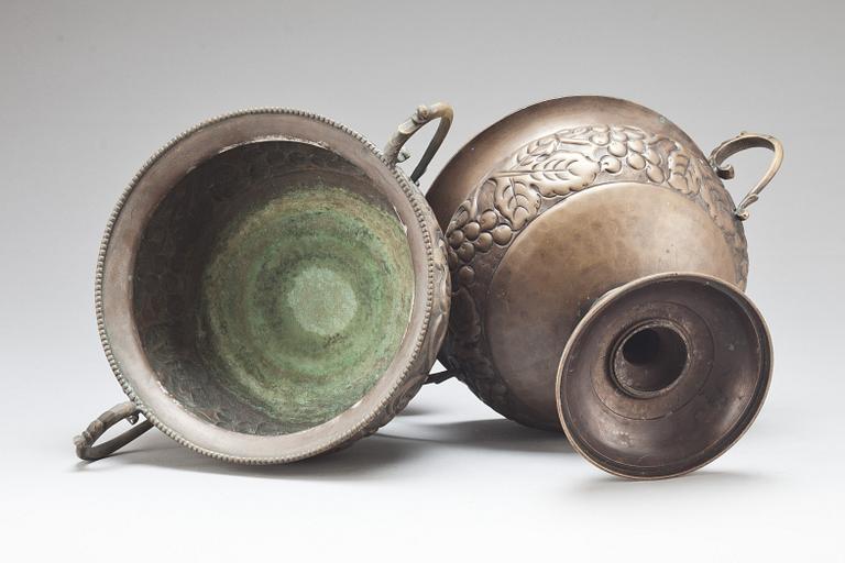 URNOR, ett par, 1800/1900-tal.