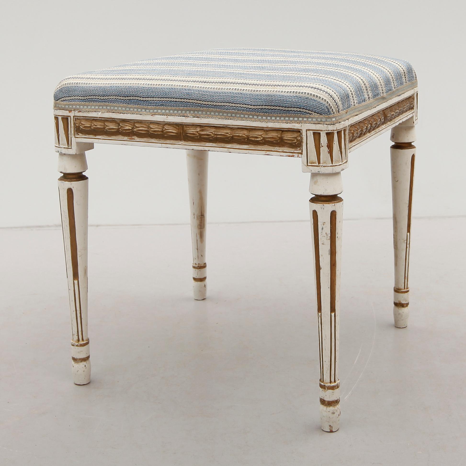 TABURETT, gustaviansk stil, 1800-/1900-tal.