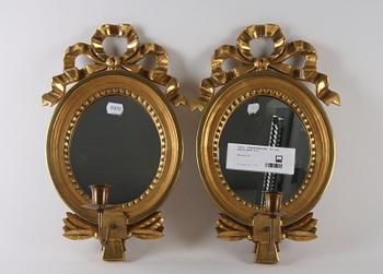 SPEGELLAMPETTER, ett par, gustaviansk stil.