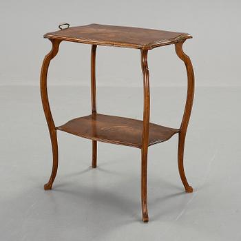 BORD, Emile Gallé. Frankrike, Art Nouveau, omkring år 1900.